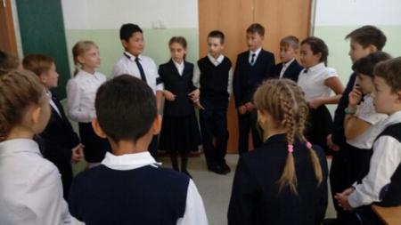Последовательность  из натуральных чисел